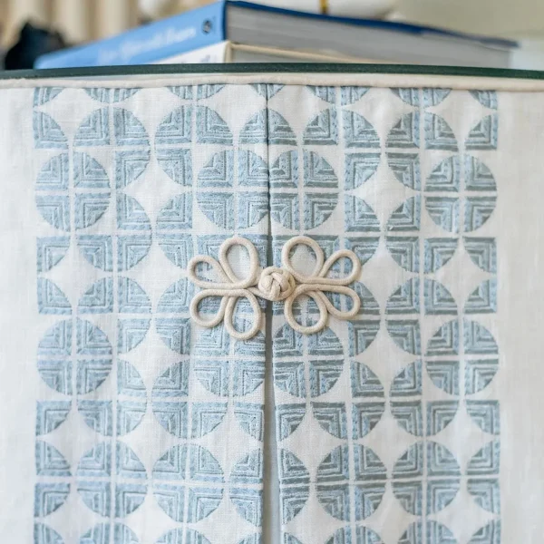 Crown Knot Braided Frog