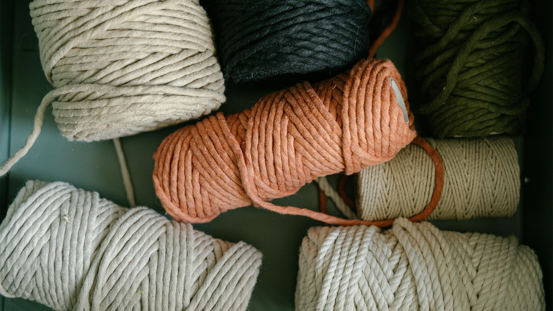 Embroidery Thread Shade Cards - Viscose Rayon, Trilobal Polyester, Spun Polyester & Metallic Threads 25 Complete Guide to Yarn Types for Luxury Home Decor – Cotton, Silk, Jute, and Beyond
