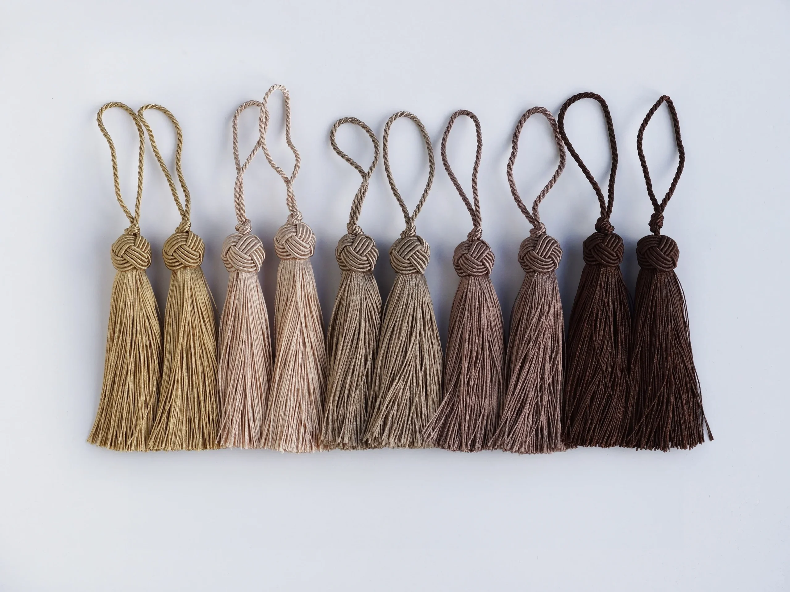 Customizing Tassels for Personal Style5