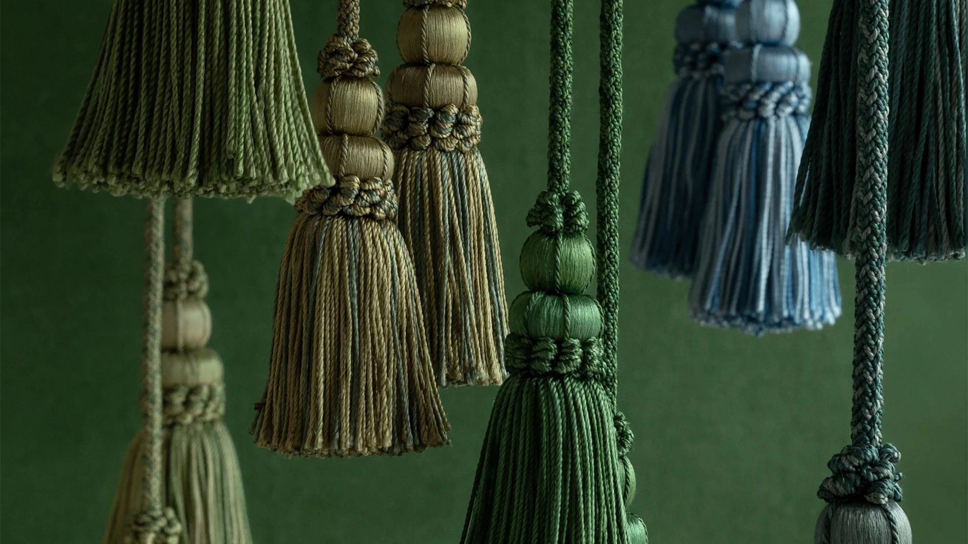 Your Guide to Bulk Buying Tassels and Trimmings from India
